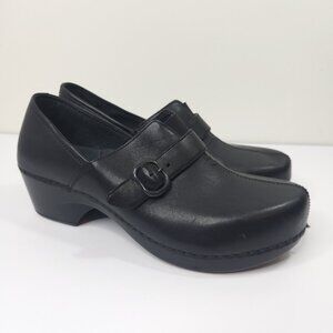 Dansko Tamara Black Leather Comfort Slip On Clog Buckle
